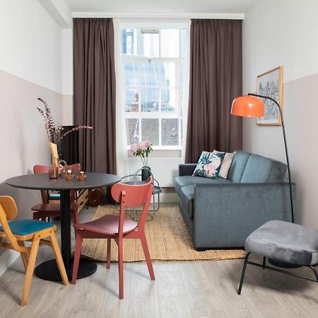 Bob W Commercial House 런던 외부 사진